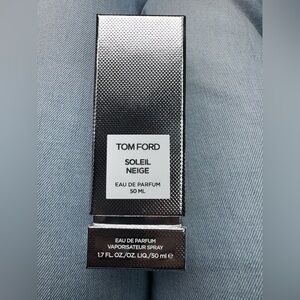Tom Ford Soliel Neige perfume new in box